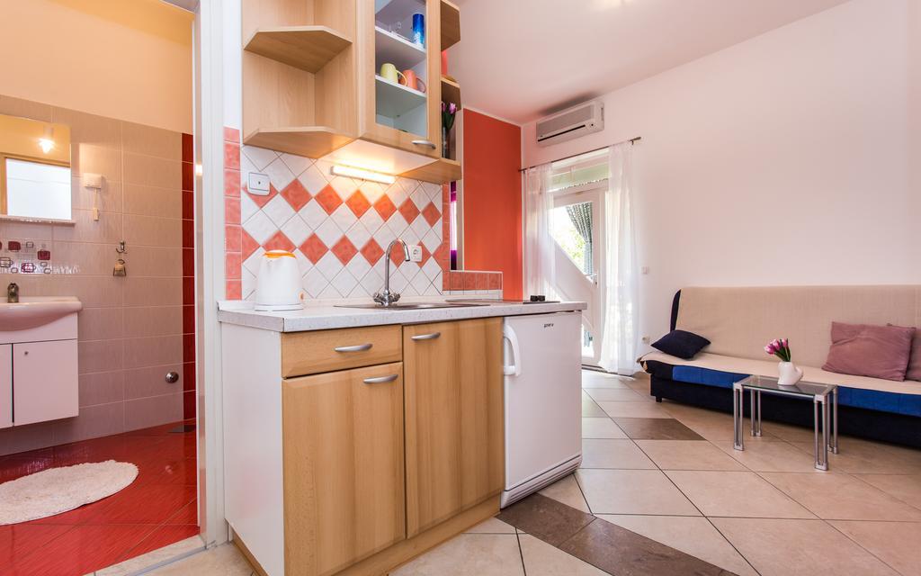 Apartments Kraljic Baska  Ngoại thất bức ảnh