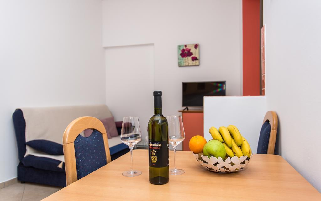 Apartments Kraljic Baska  Ngoại thất bức ảnh