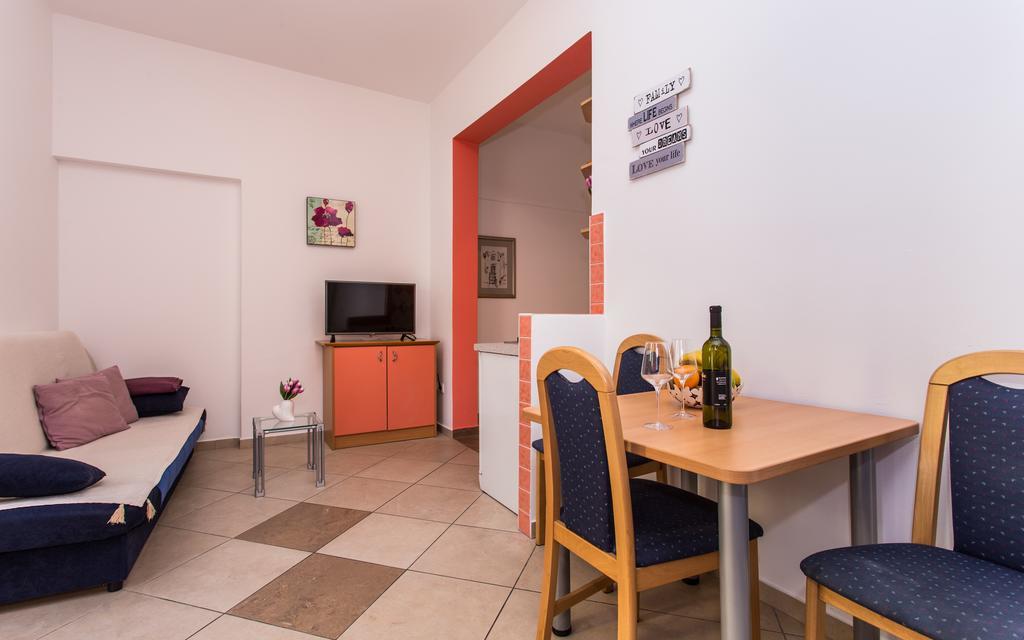 Apartments Kraljic Baska  Ngoại thất bức ảnh